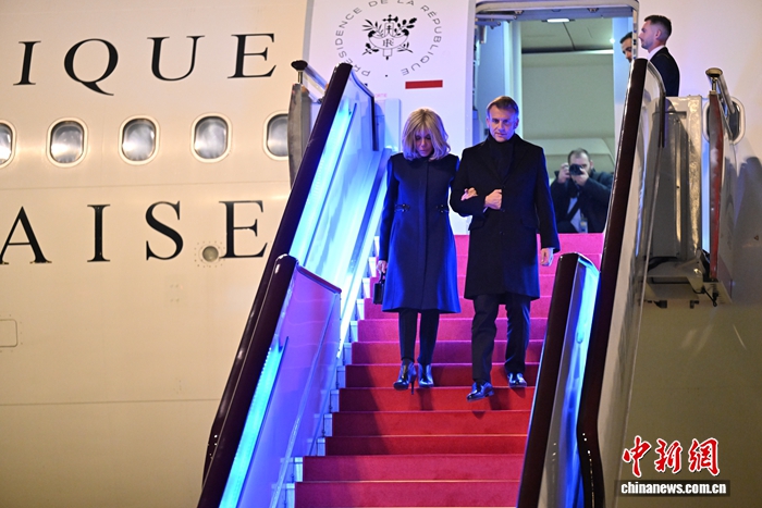 法国总统马克龙抵达四川成都