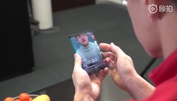 已研发超过7年！小米将推出MIX Trifold三折叠屏手机